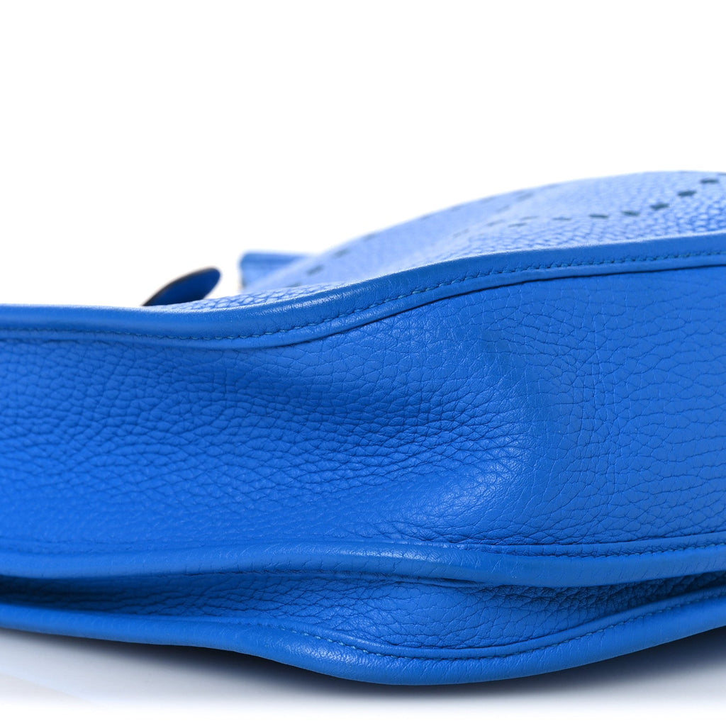 Taurillon Clemence Evelyne III PM Bleu Hydra