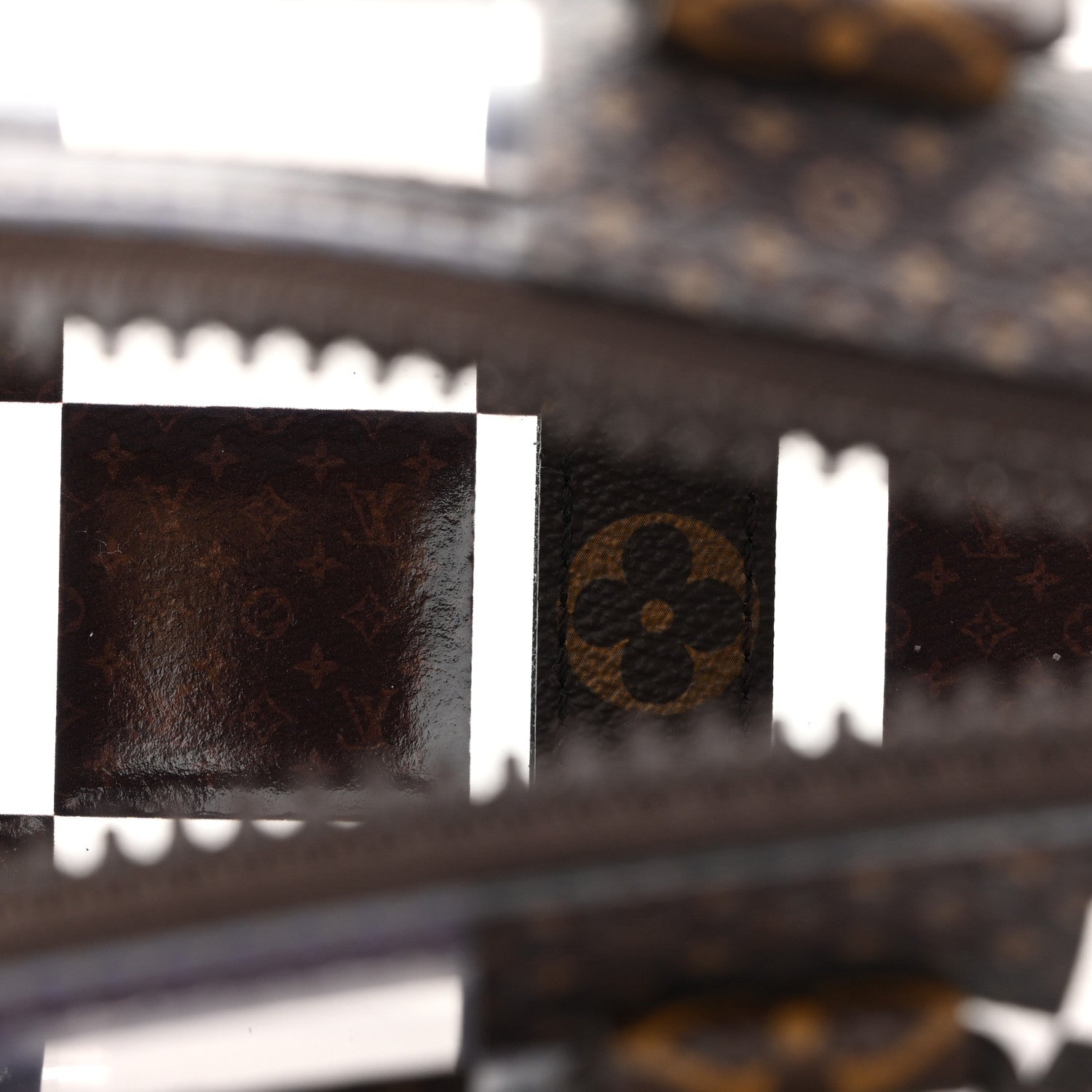 PVC Monogram Chess Keepall Bandouliere 25