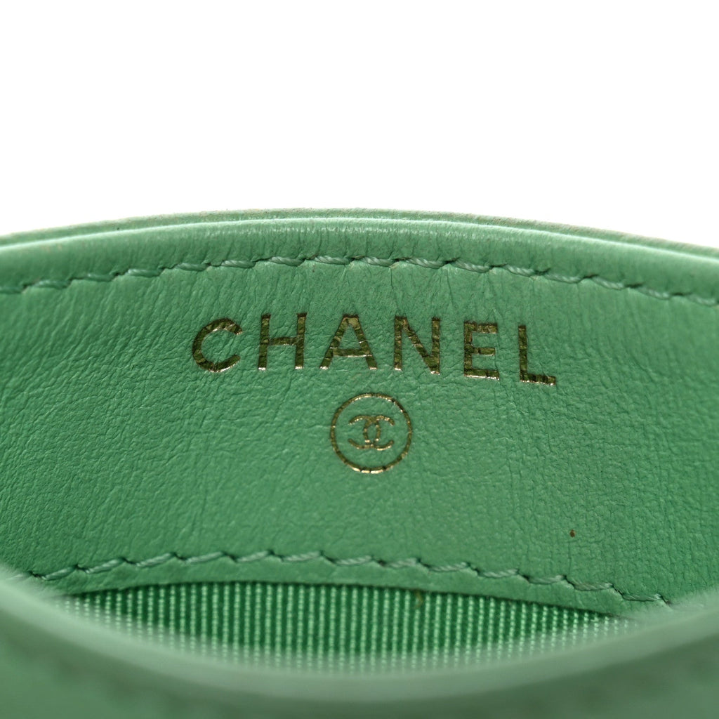 Caviar Quilted  Holder Green