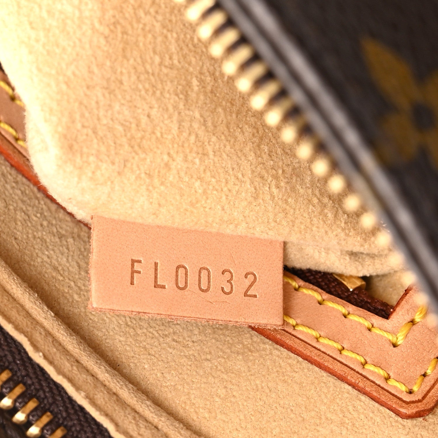 Monogram Looping MM