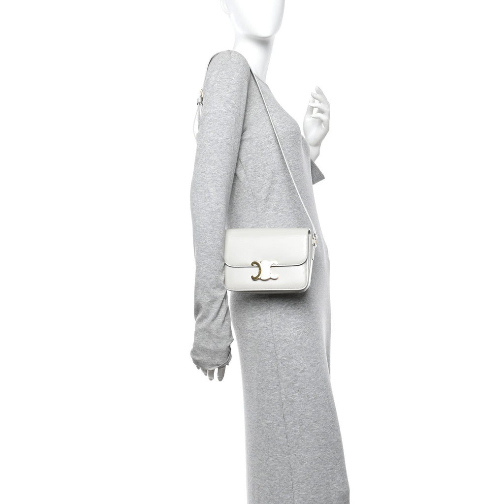Shiny Calfskin Teen Triomphe Chalk