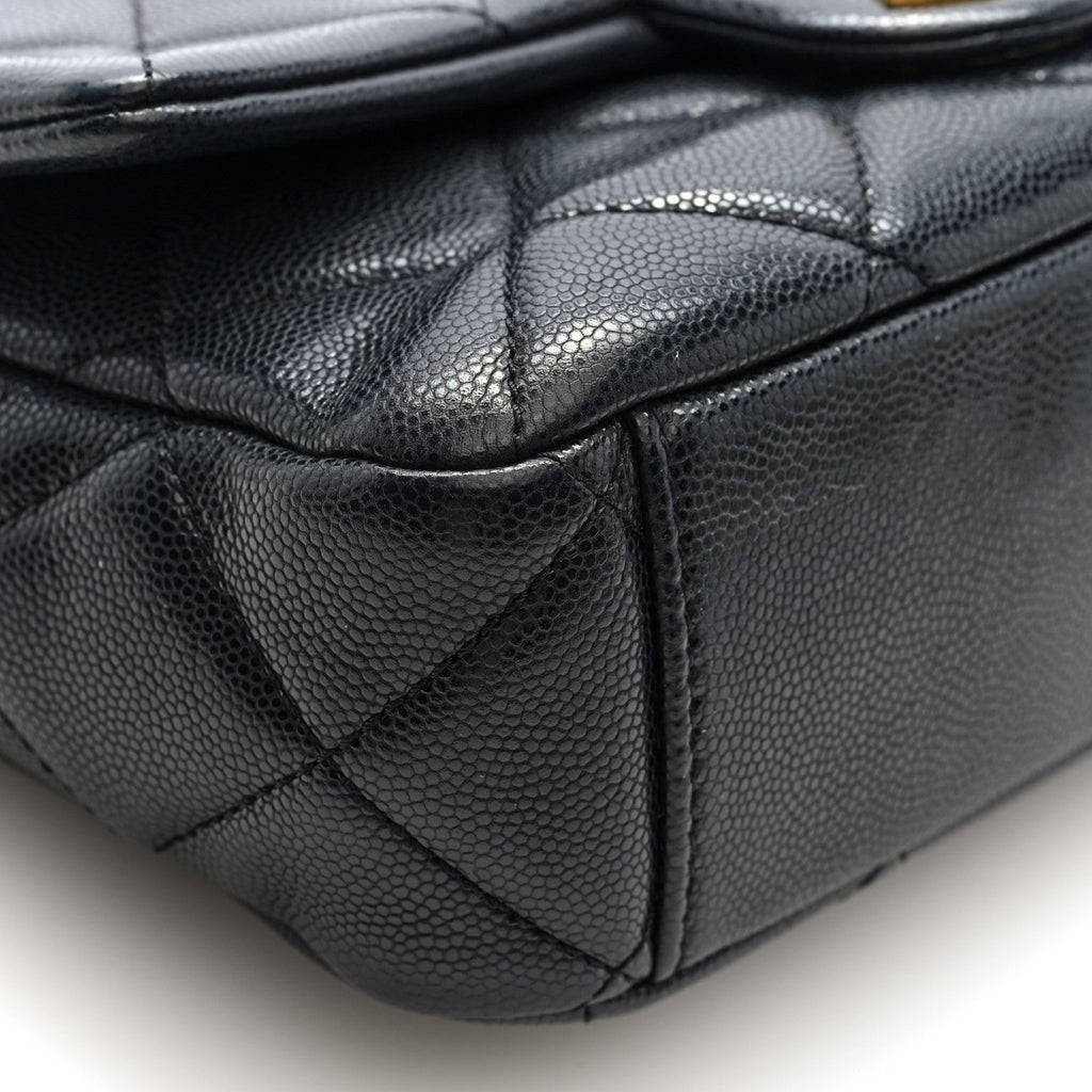 Caviar Quilted Small Twist Your Buttons Flap Black