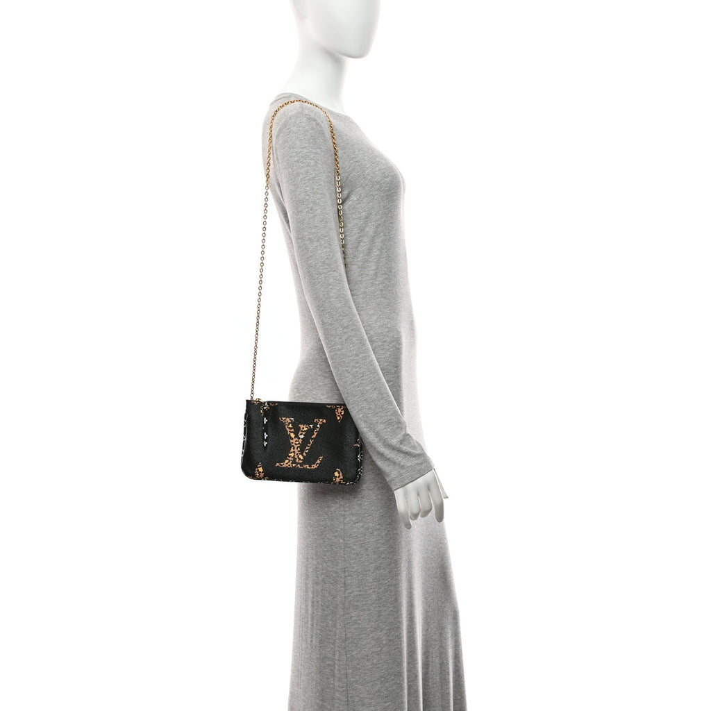 Monogram Giant Jungle Pochette Double Zip Black