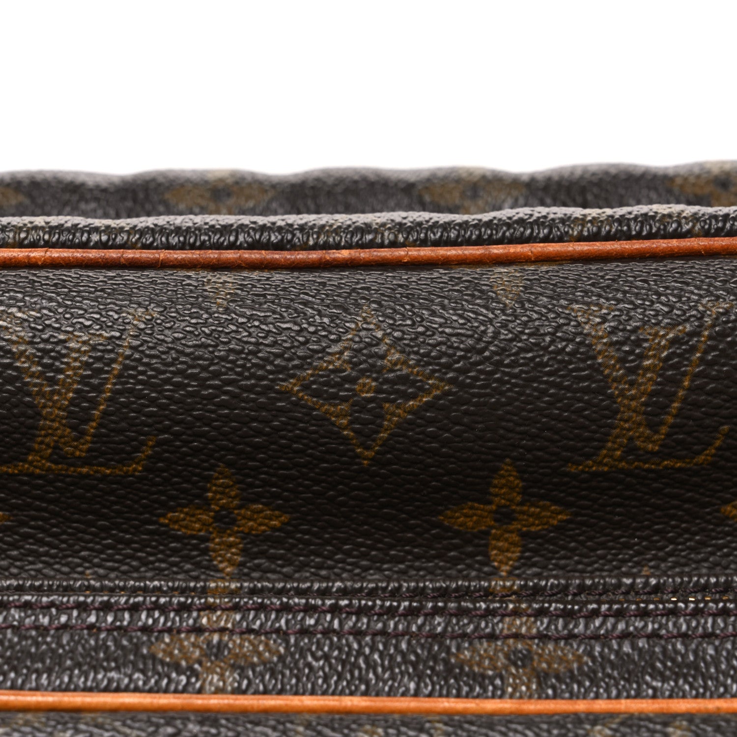 Monogram Nil 28