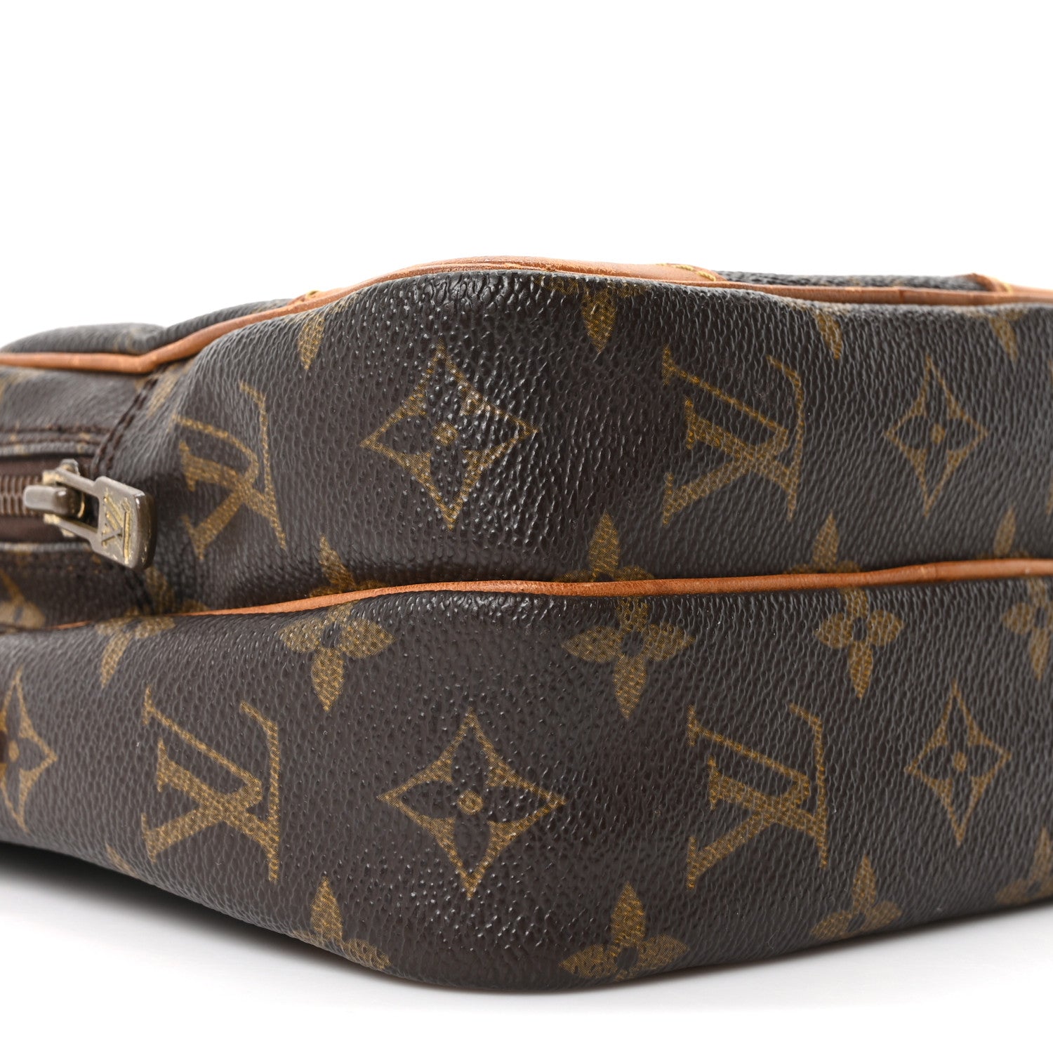 Monogram Amazone