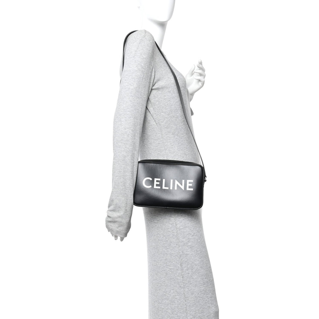 Smooth Calfskin Medium Messenger Bag Black
