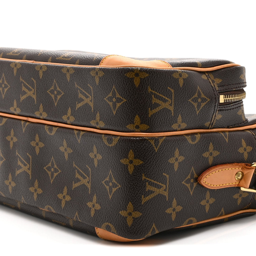 Monogram Nil 28