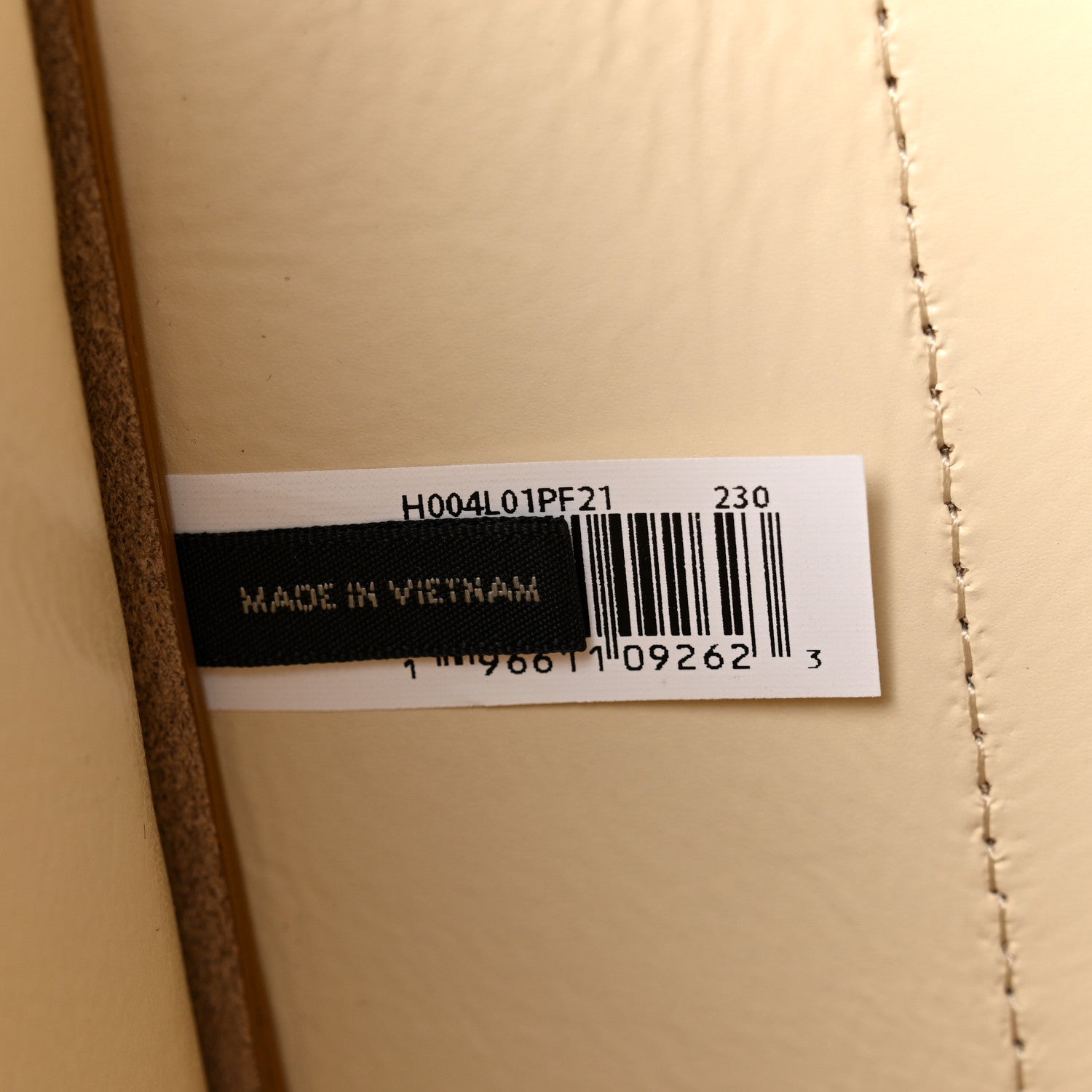 Grained Calfskin Medium The Tote Bag Camel