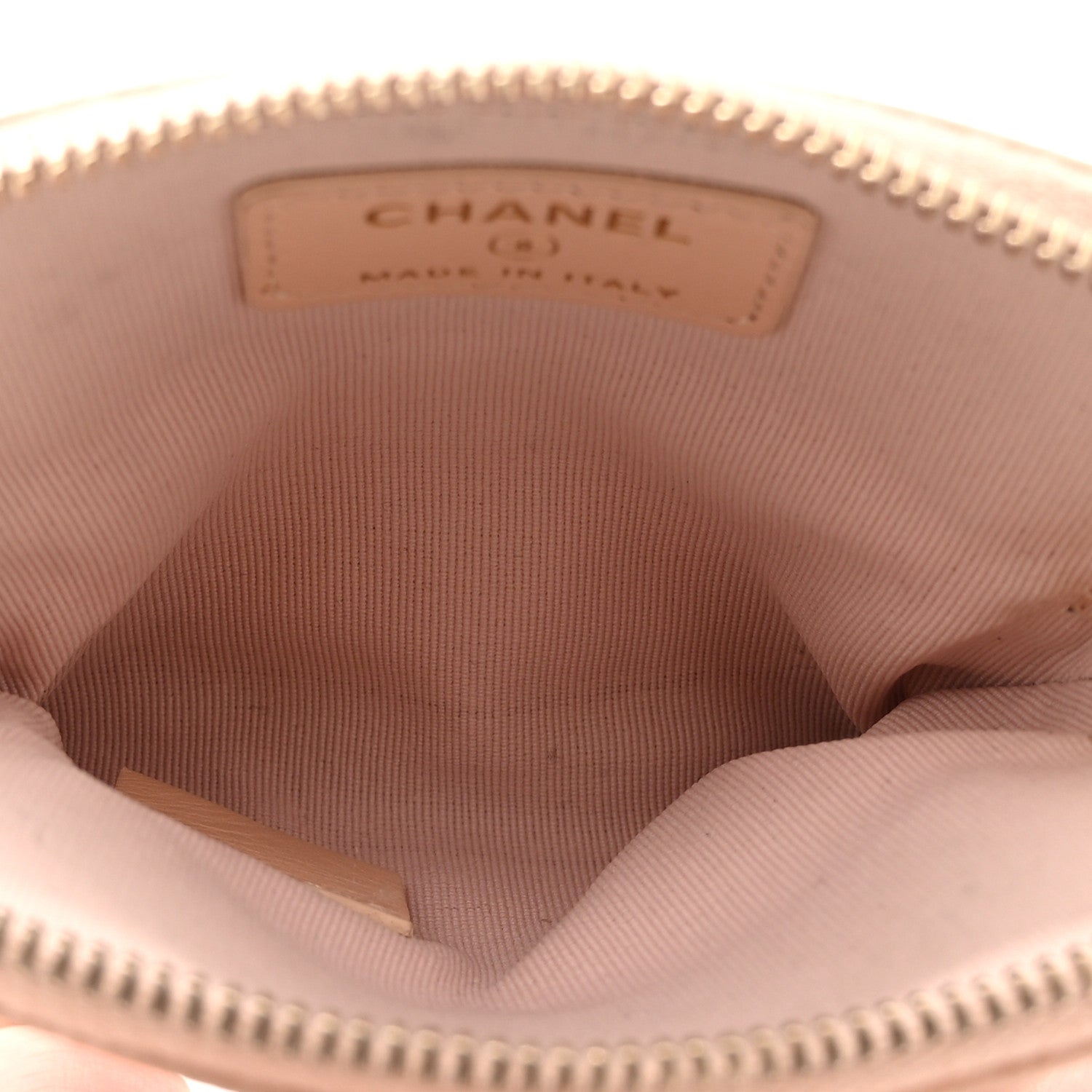 Caviar Quilted Zip  Holder Wallet Light Beige