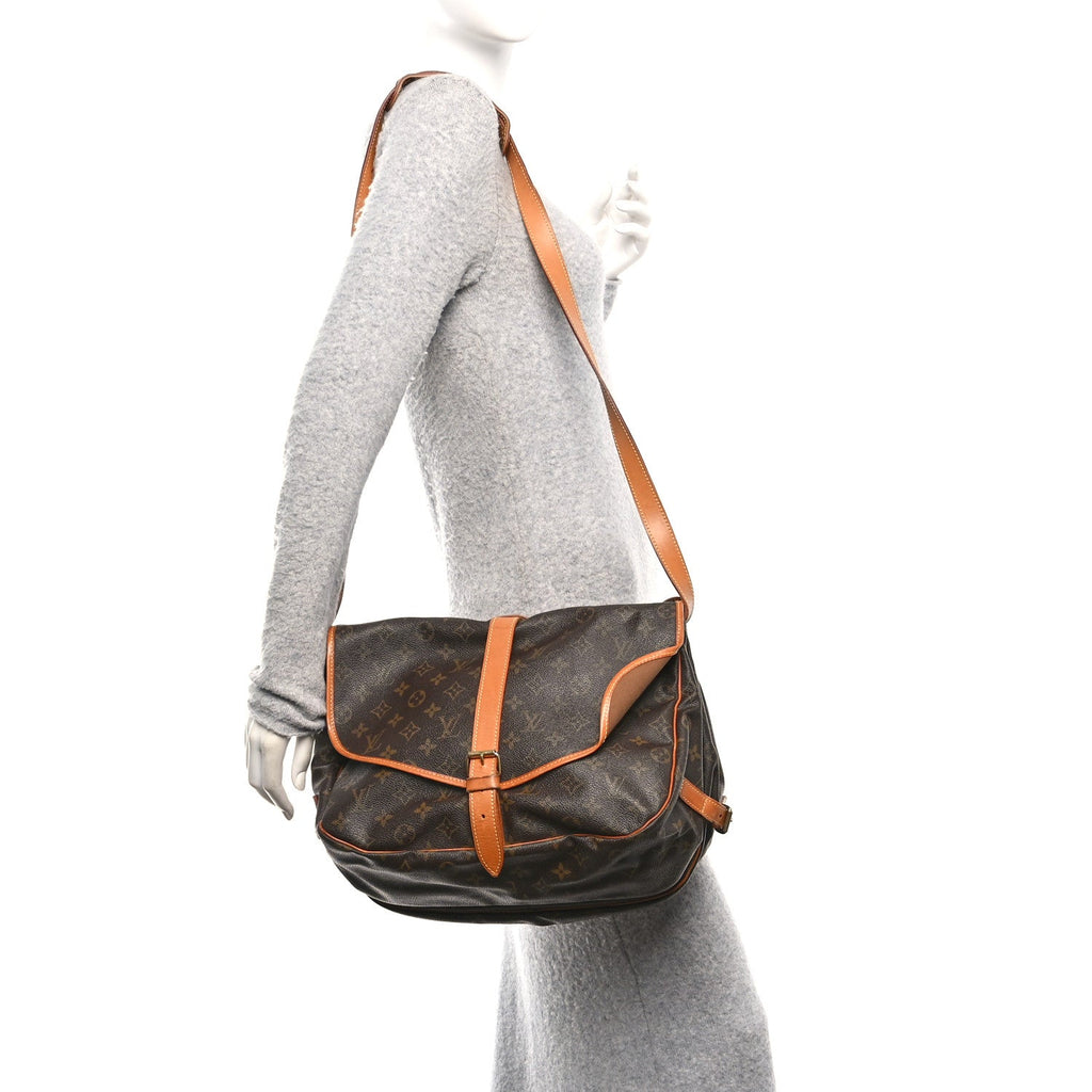 Monogram Saumur 35