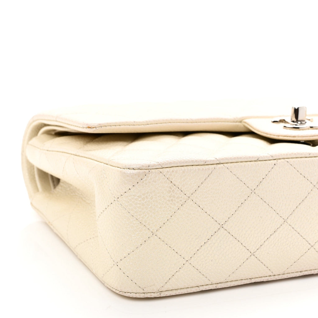 Iridescent Caviar Quilted Medium Double Flap White