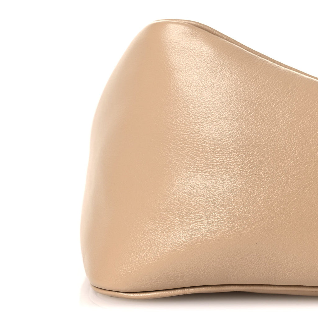 Grace Lux Triangle Shoulder Bag Sabbia