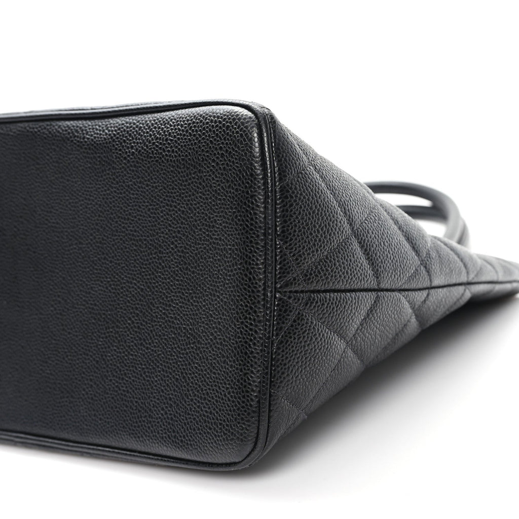 Caviar Quilted Medallion Tote Black