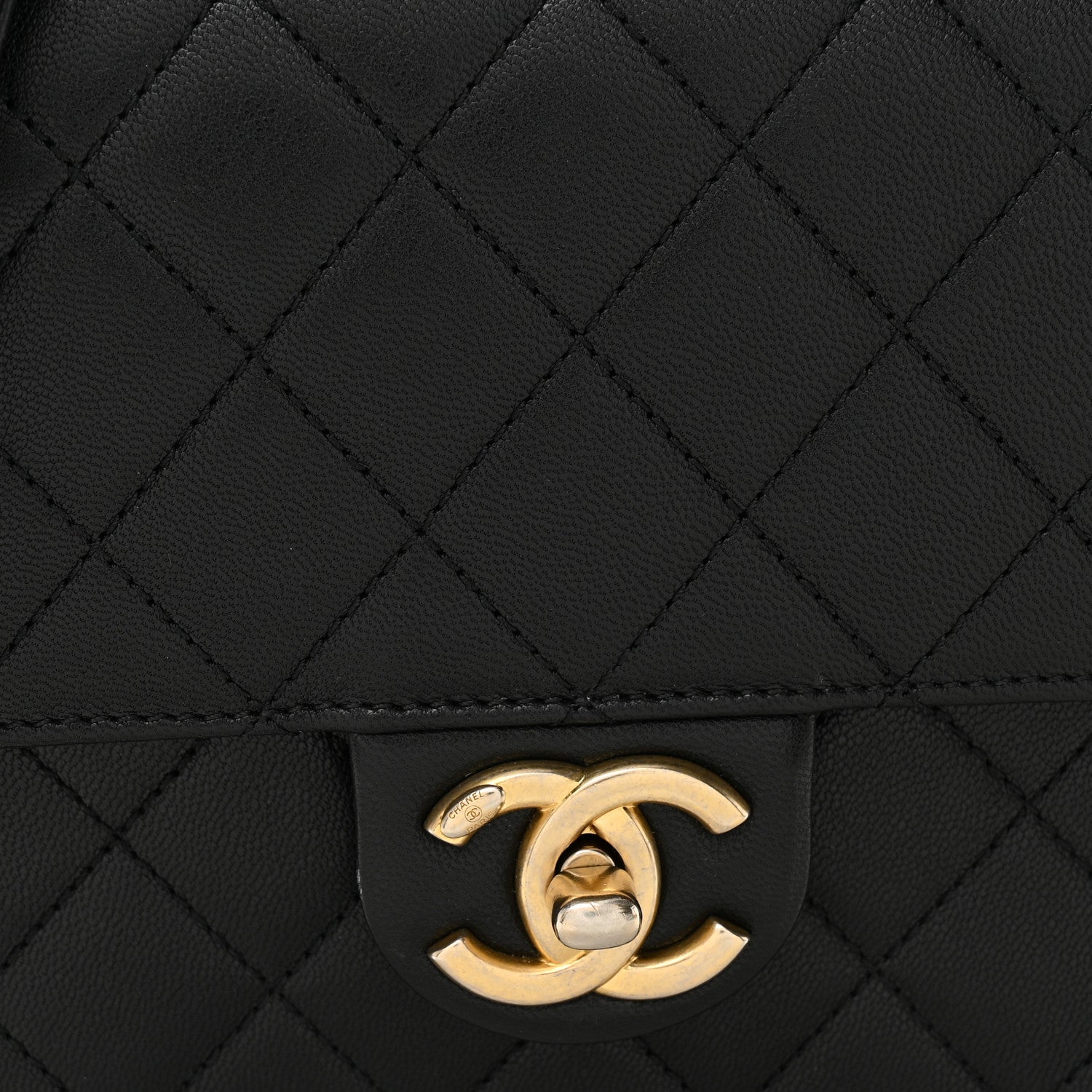 Goatskin Quilted Chic Pearls Flap Black