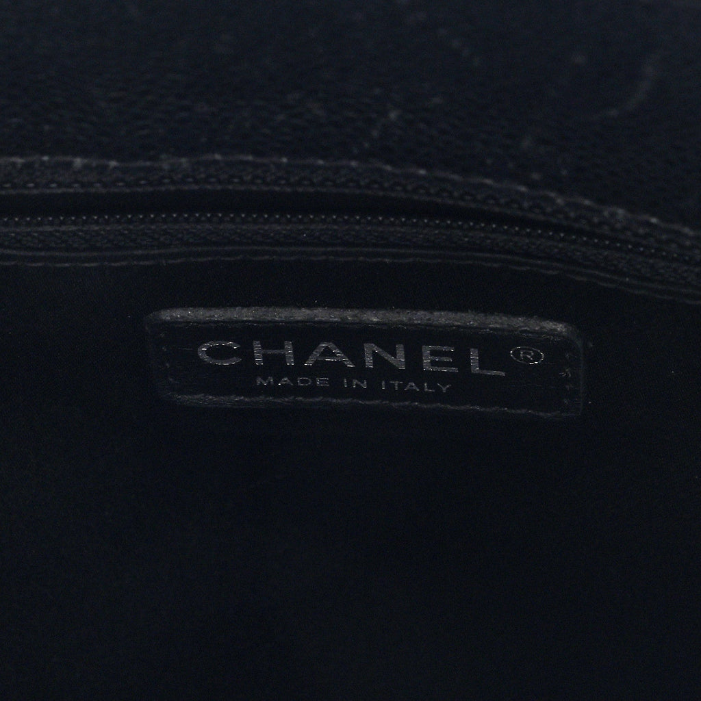 Caviar Quilted Grand Shopping Tote GST Black