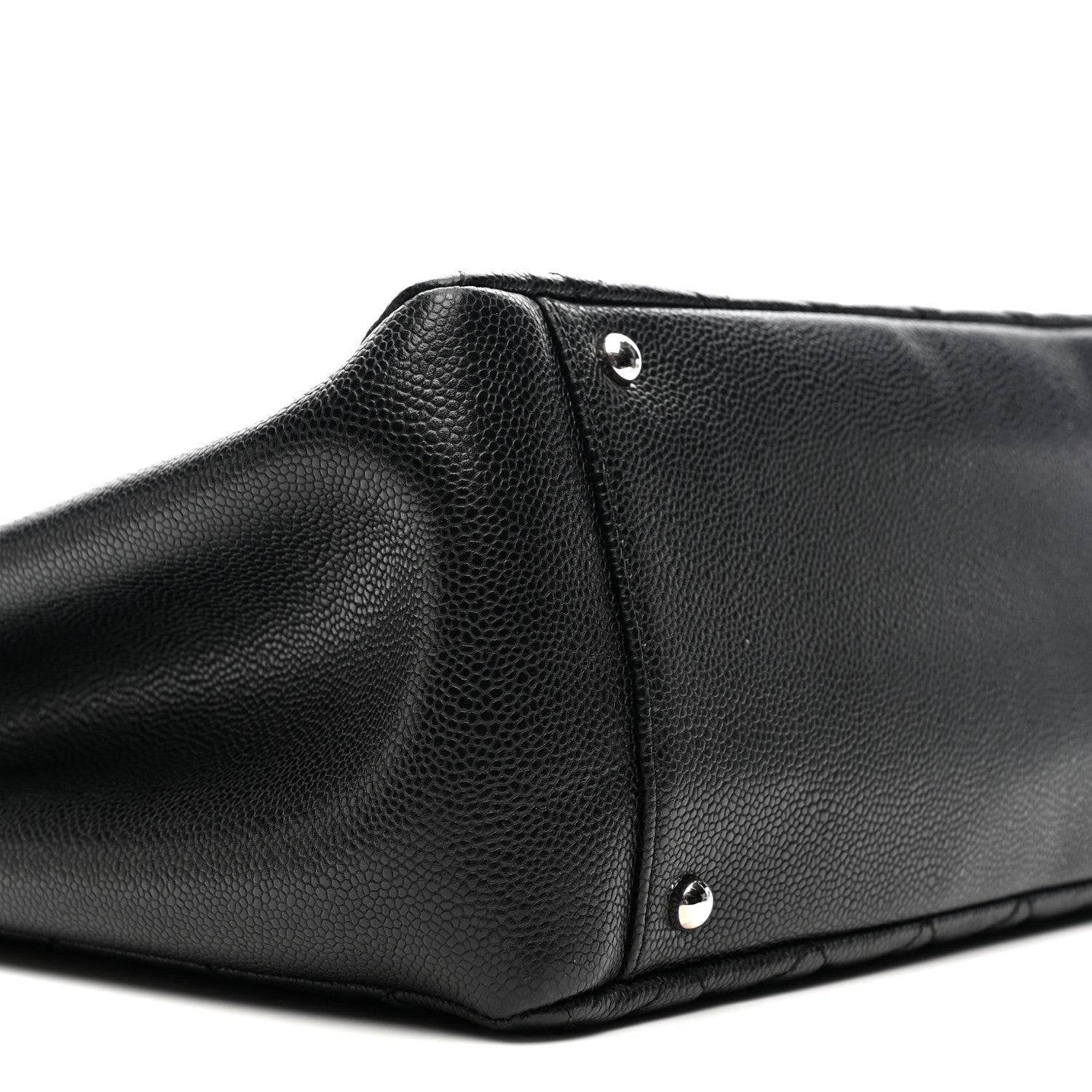 Caviar Quilted XL Grand Shopping Tote GST Black