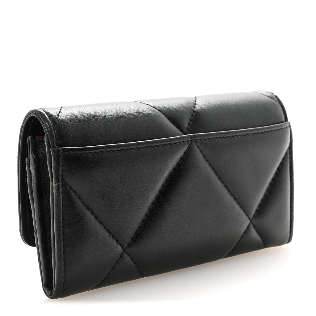 Lambskin Quilted Chanel 19 Flap Wallet Black