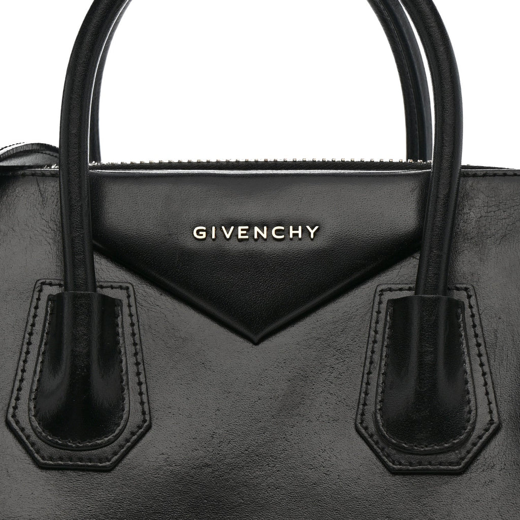 Shiny Lord Calfskin Medium Antigona Black