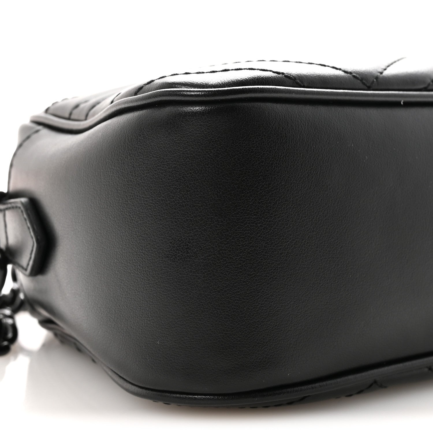 Calfskin Matelasse Monochrome Small GG Marmont Chain Shoulder Bag Black