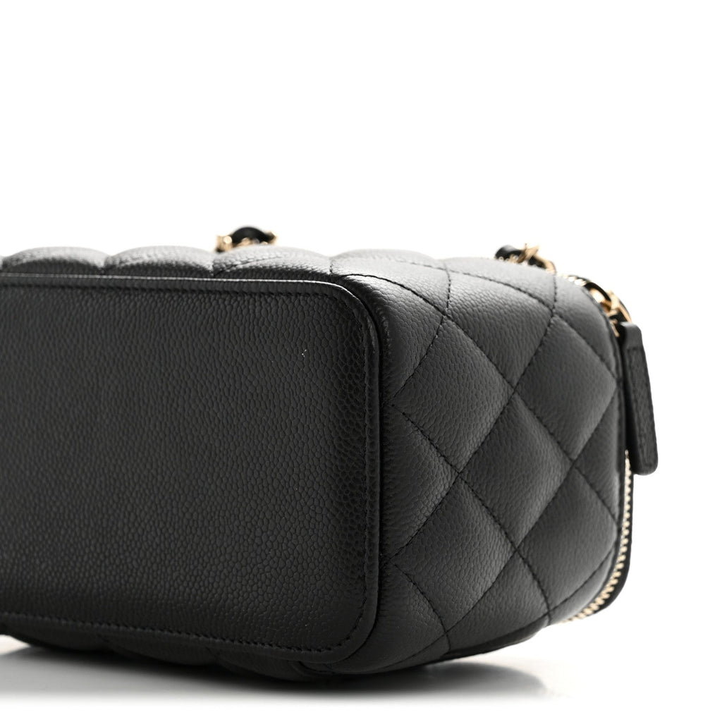 Caviar Quilted Small Tiny CC Vanity Case With Chain Black