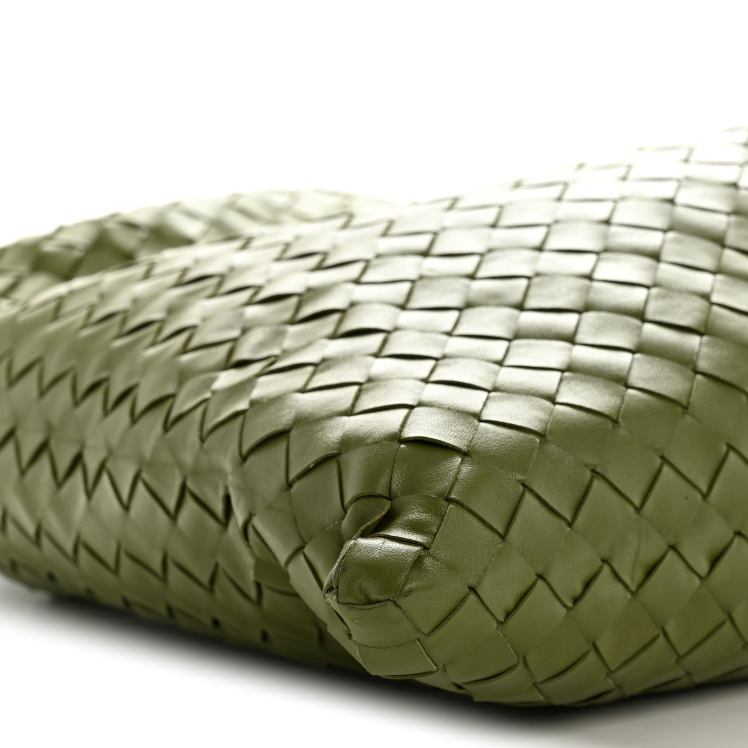 Calfskin Intrecciato Large Hop Matcha