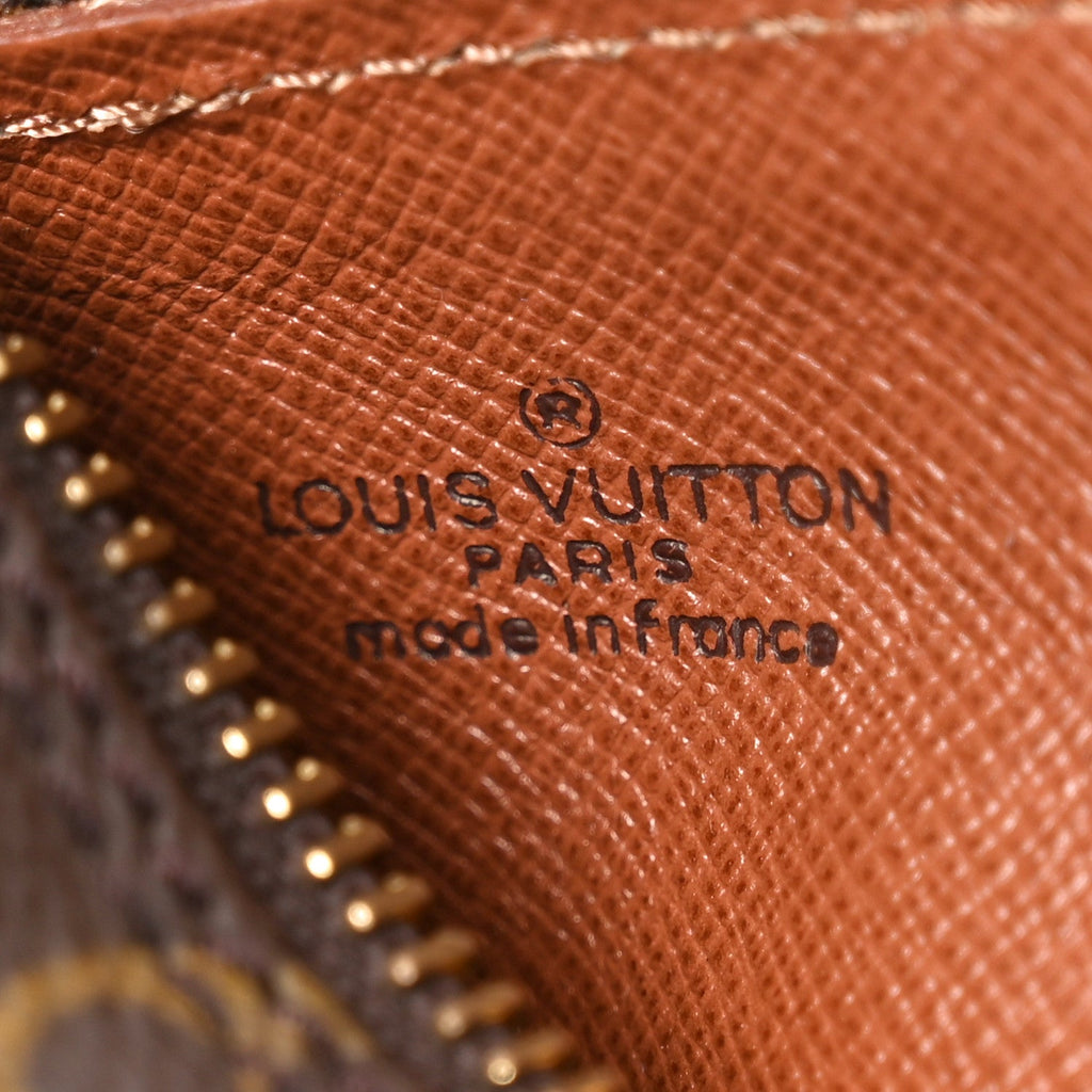 Monogram Papillon 26