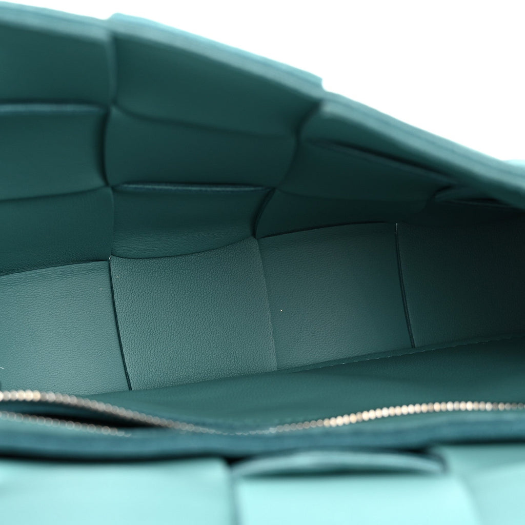 Lambskin Maxi Intreccio Cassette Crossbody Bag Linloleum