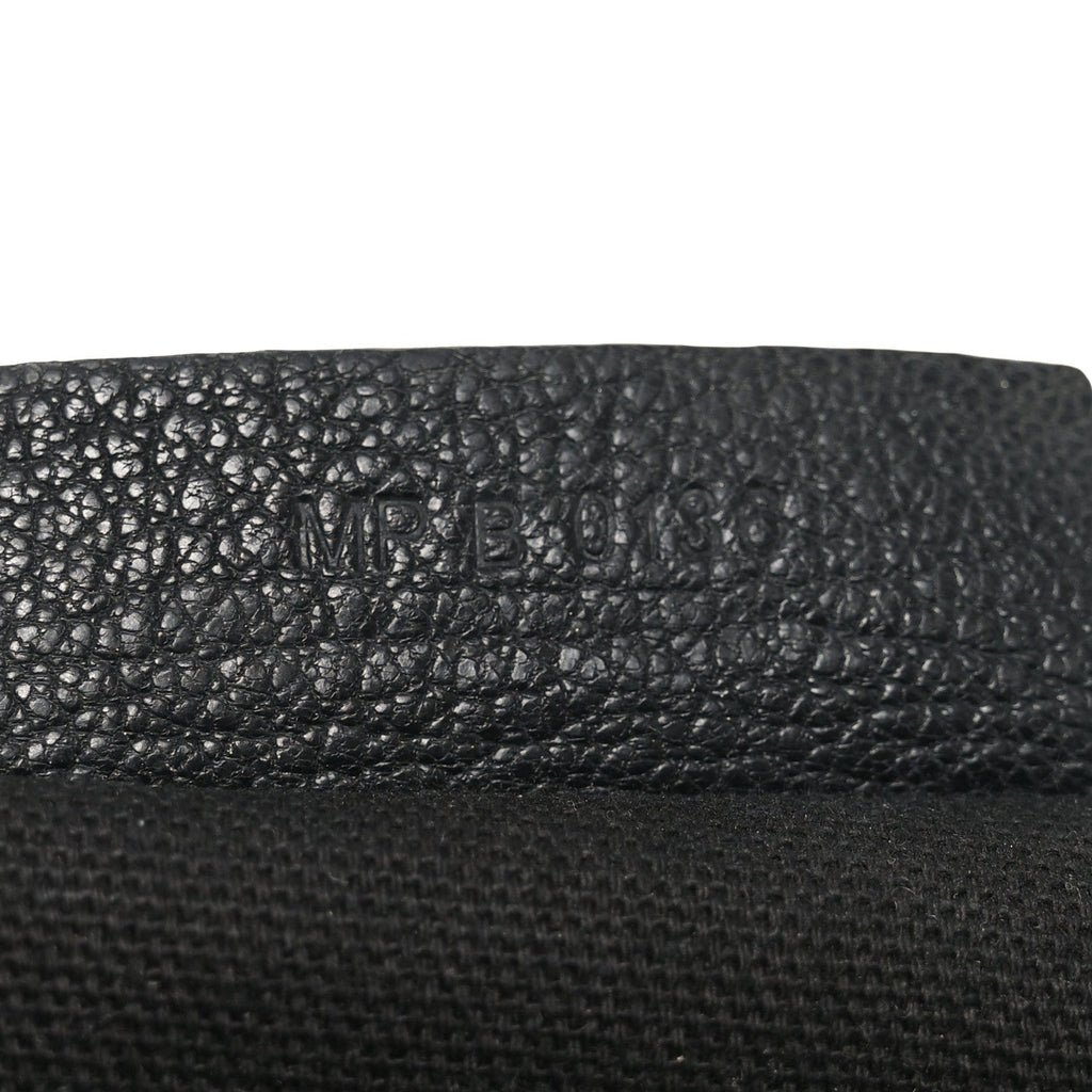 Sugar Goatskin Medium Antigona Black