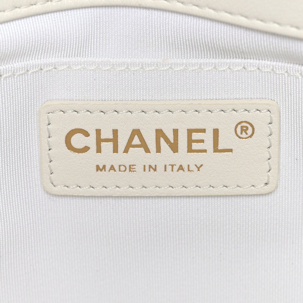 Calfskin Quilted Medium Bubbly Flap White