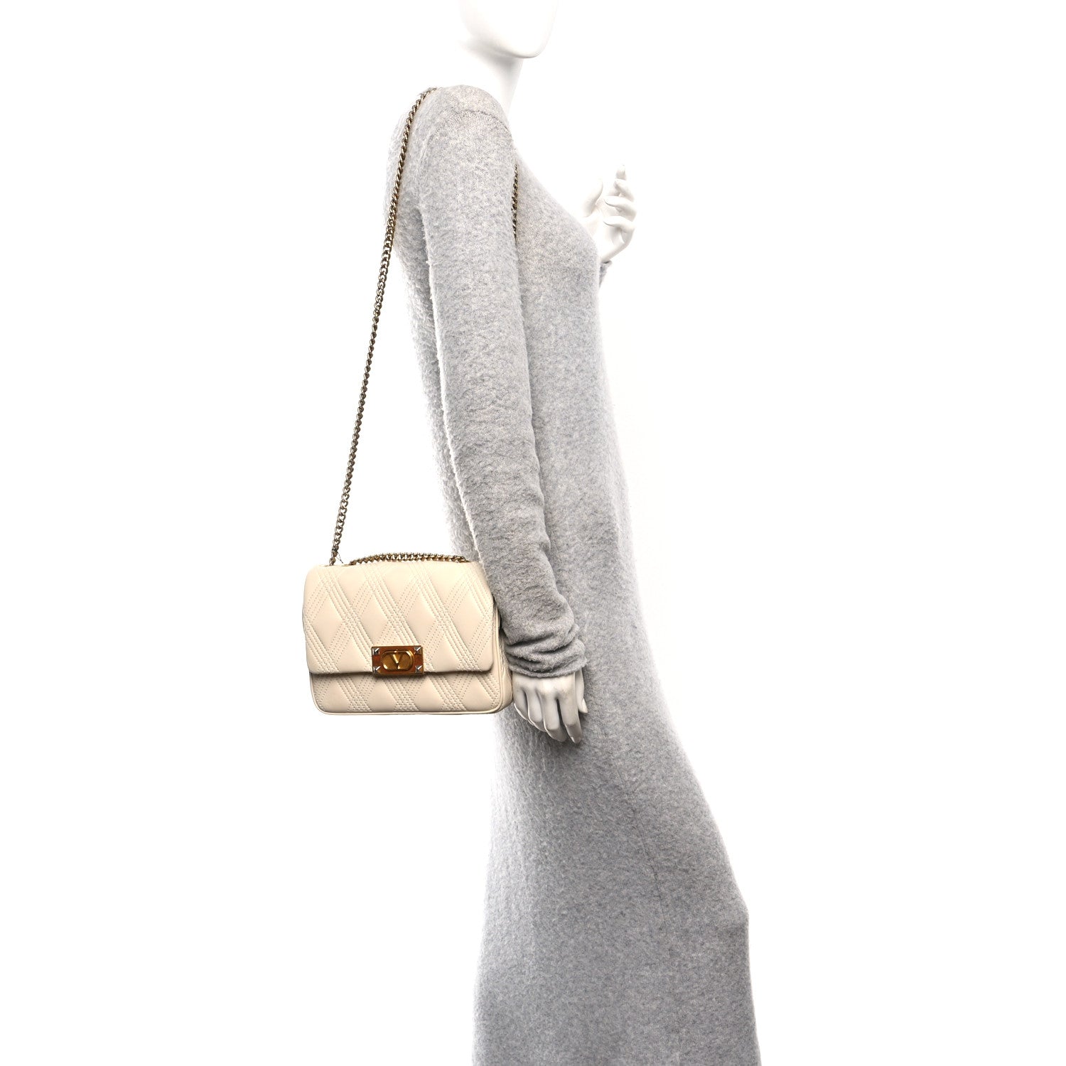 Nappa Quiltie 67 Medium Shoulder Bag Ivory