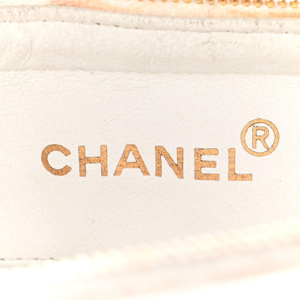 Caviar CC Shoulder Bag White