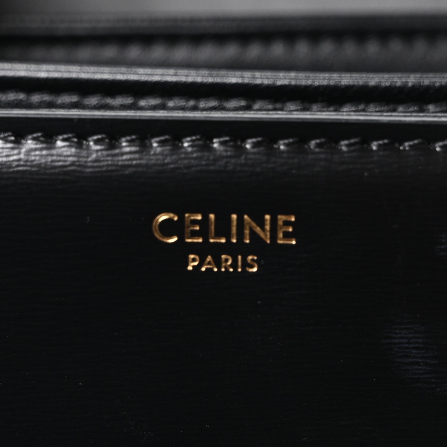 Shiny Calfskin Medium Triomphe Black