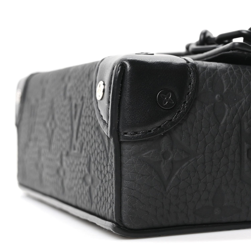 Taurillon Monogram Steamer Wearable Wallet Black