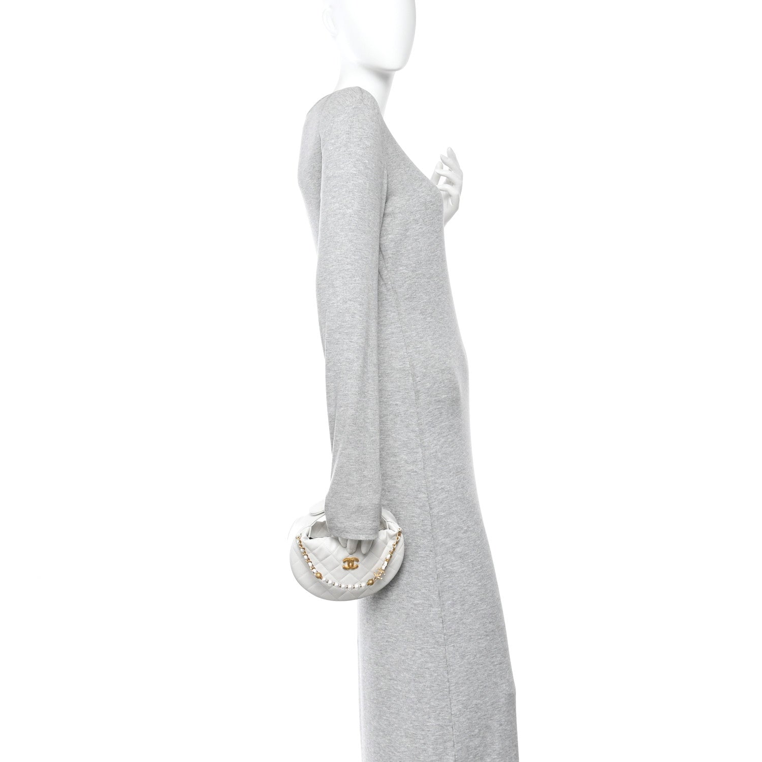 Caviar Quilted Pearl Chain Pouch Hobo White