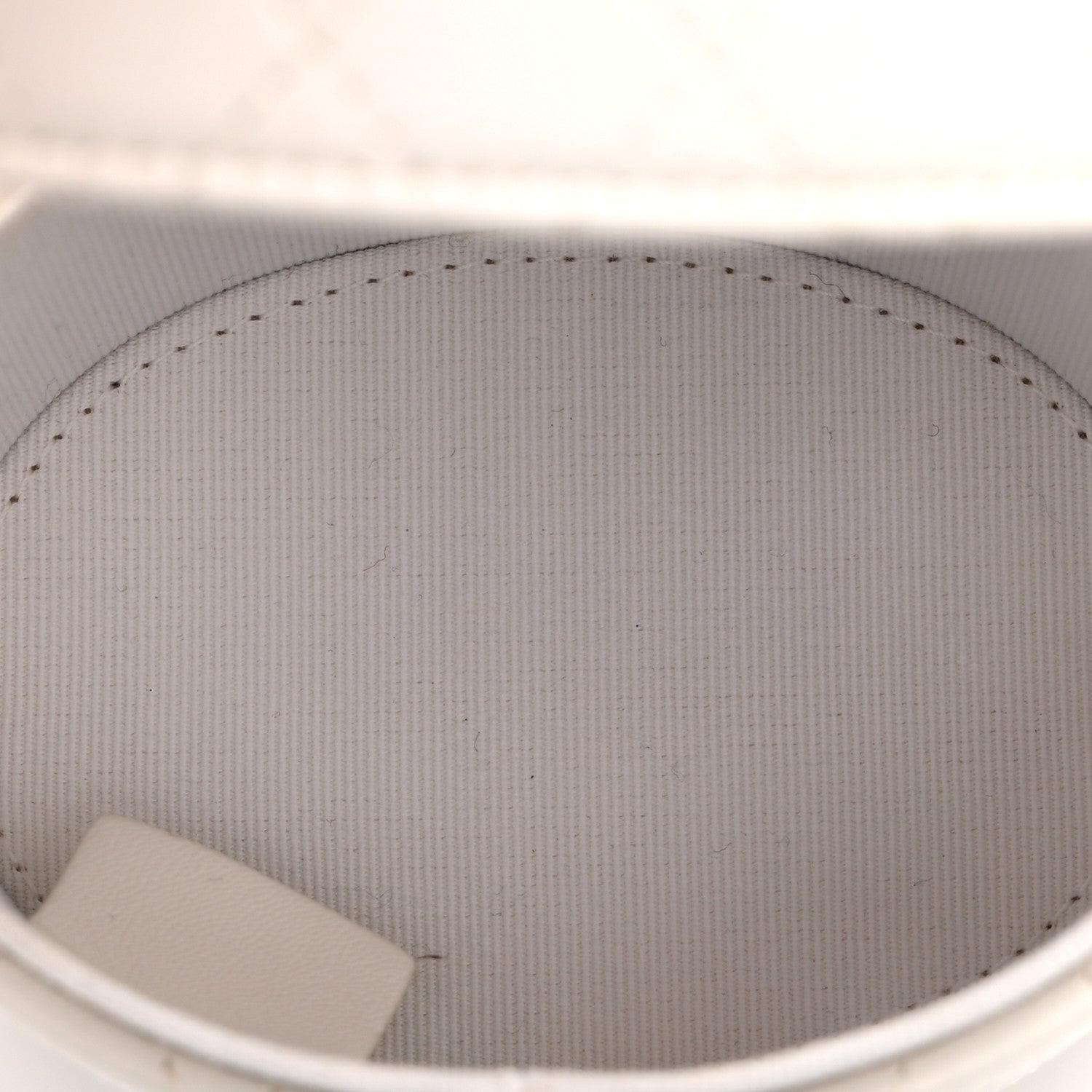 Lambskin Quilted Round Mini Vanity Case With Chain Case With Chain White