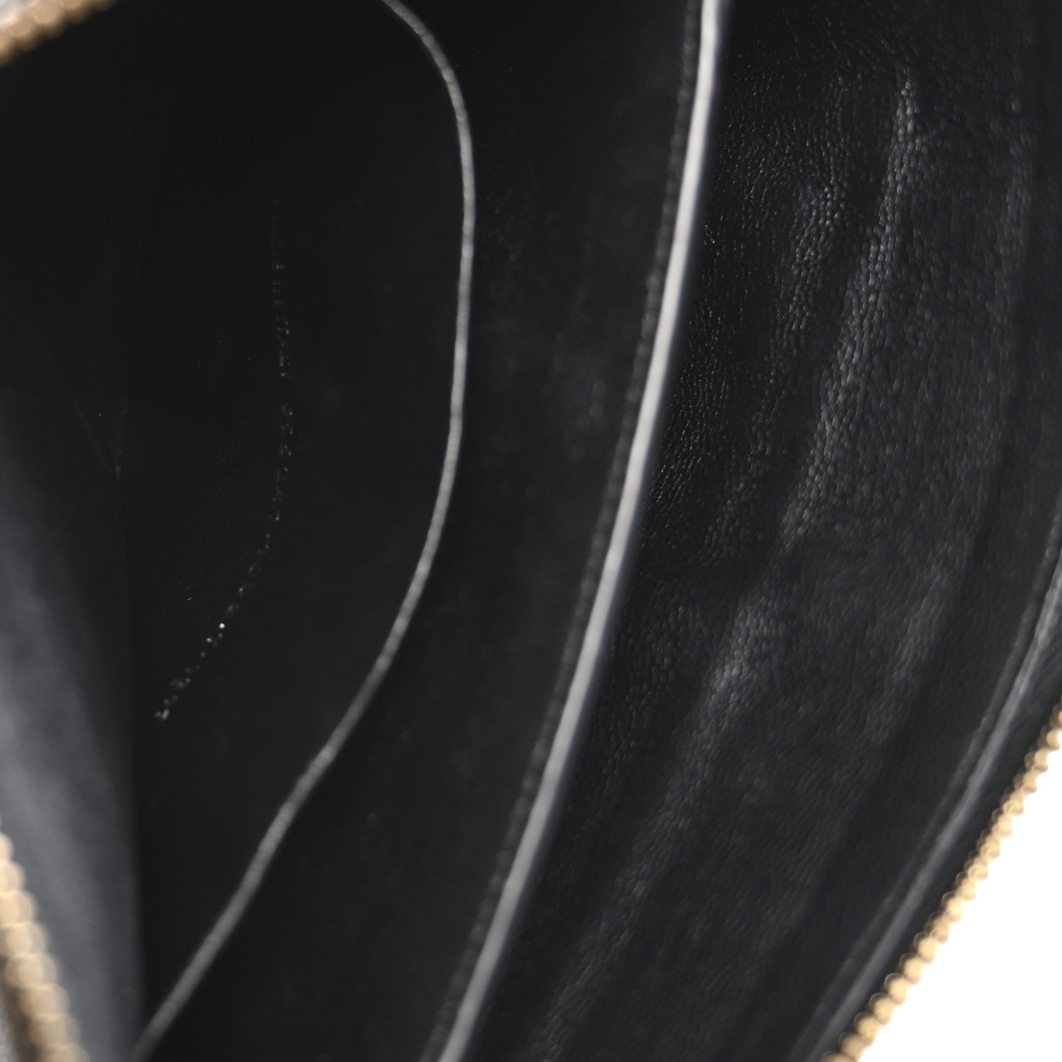 Grained Calfskin Neo Classic Gold Hardware Multipouch Black