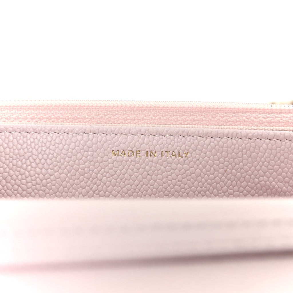 Caviar Quilted Tiny CC Wallet On Chain WOC Light Pink