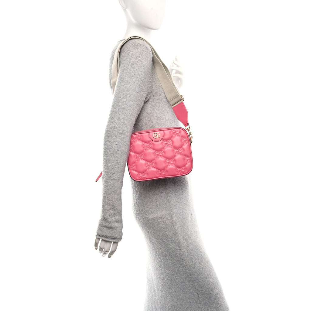Calfskin GG Matelasse Small Shoulder Bag Rhodamine Pink Natural