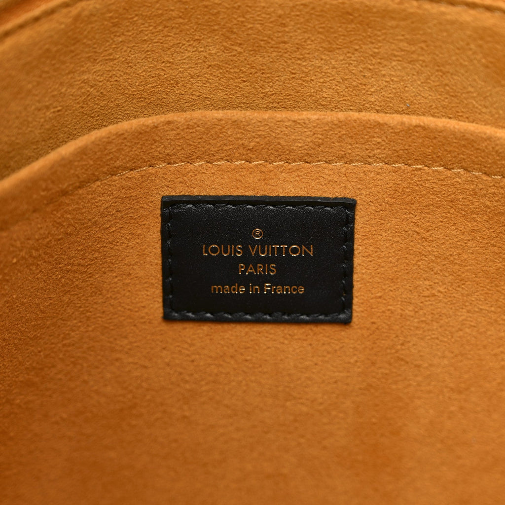 Calfskin Monogram Tufting On My Side Black