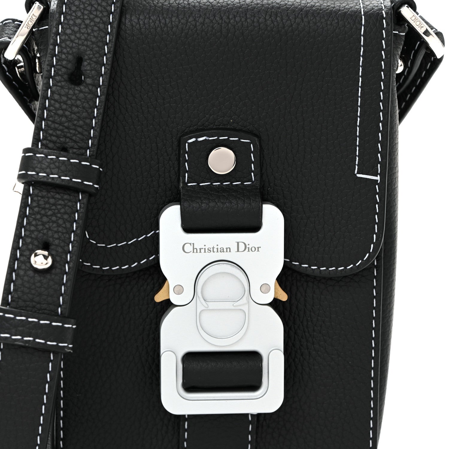 Grained Calfskin Vertical Saddle Pouch With Strap Black