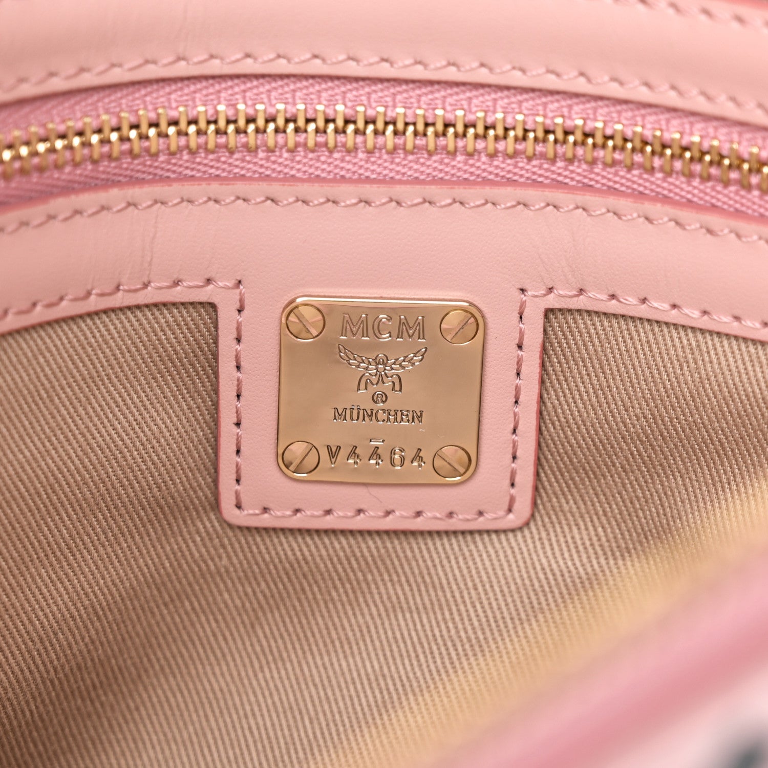 Visetos Medium Crossbody Pouch Soft Pink