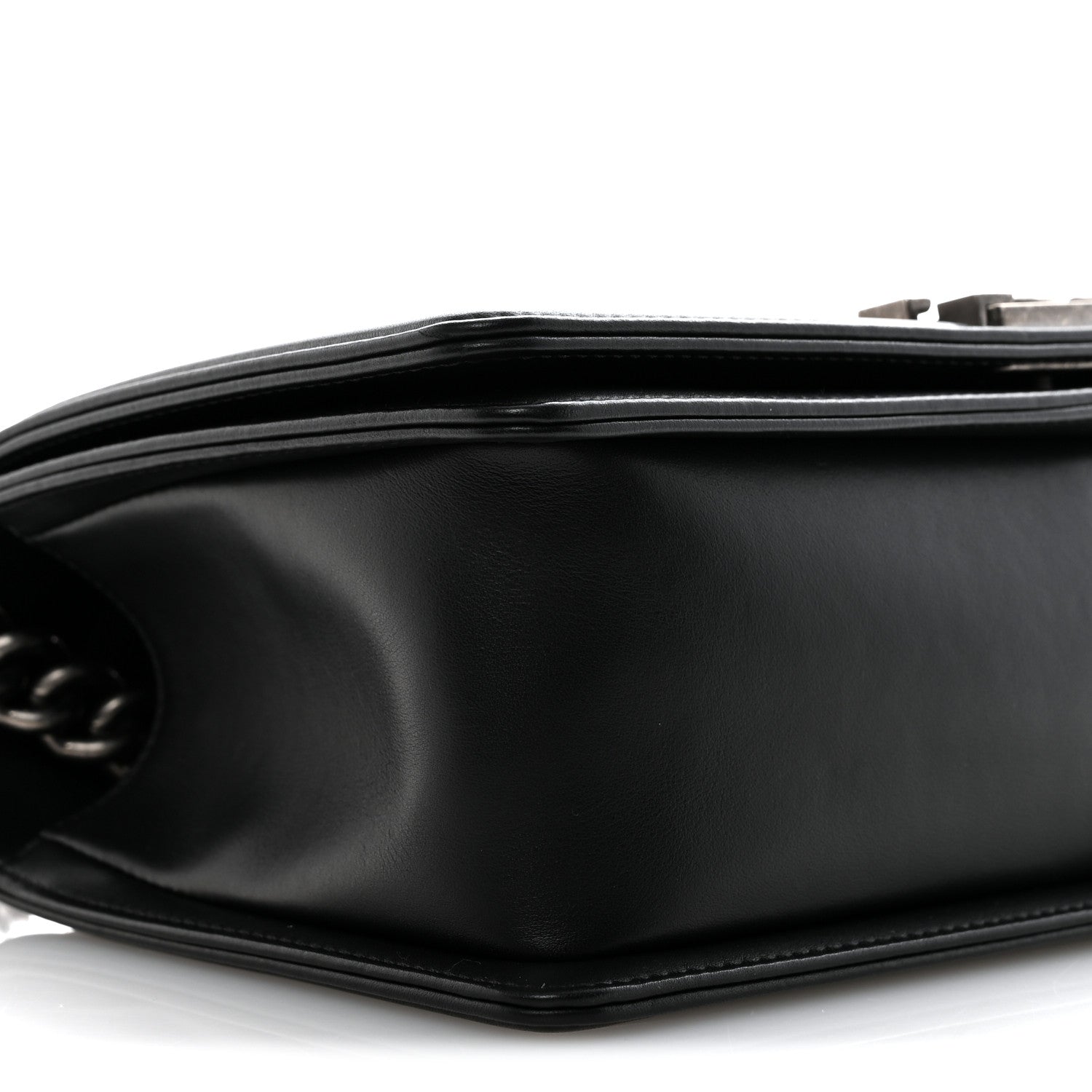 Calfskin Quilted Medium Boy Flap Black