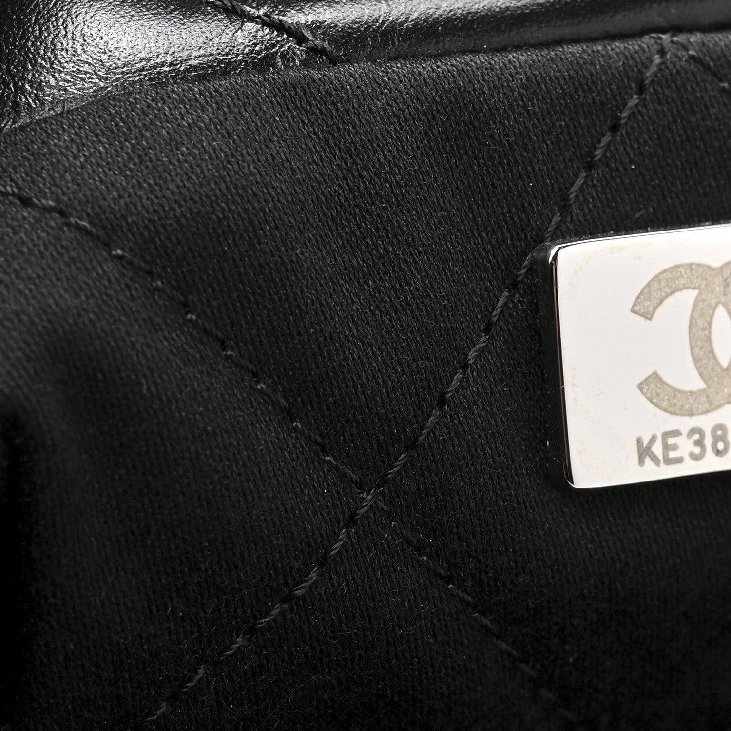 Shiny Calfskin Quilted Small Chanel 22 So Black