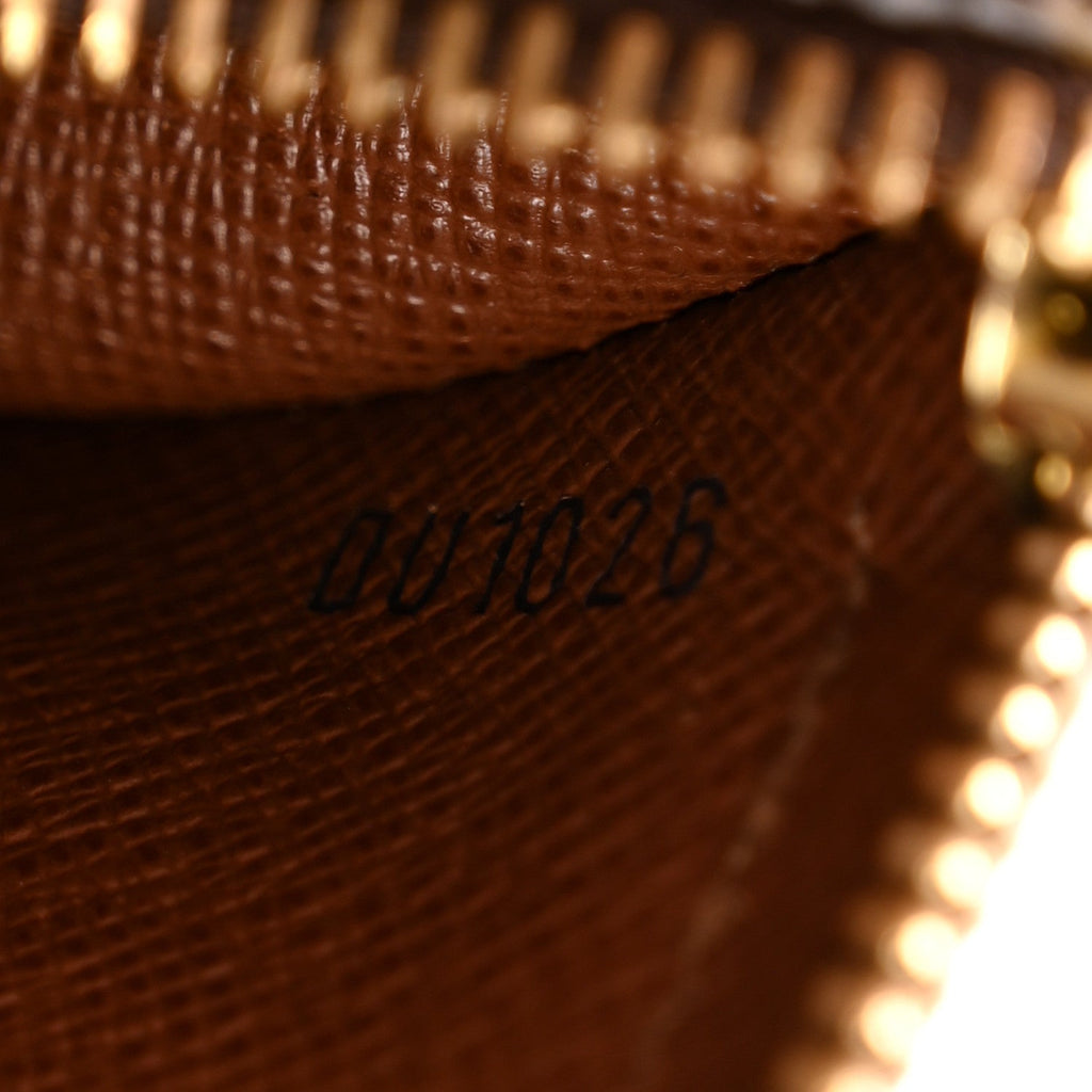 Monogram Papillon 26