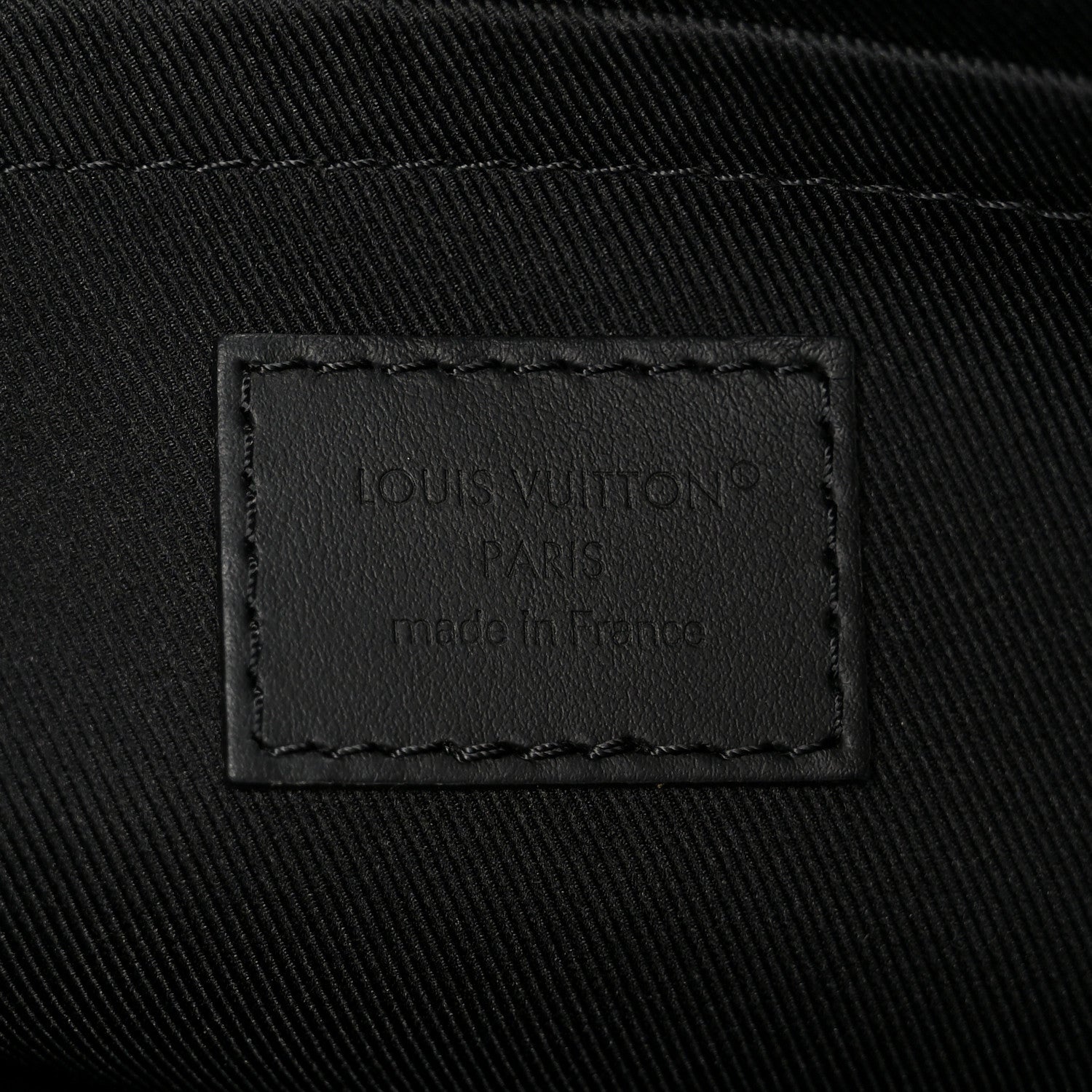 Calfskin Aerogram Fastline Messenger Black