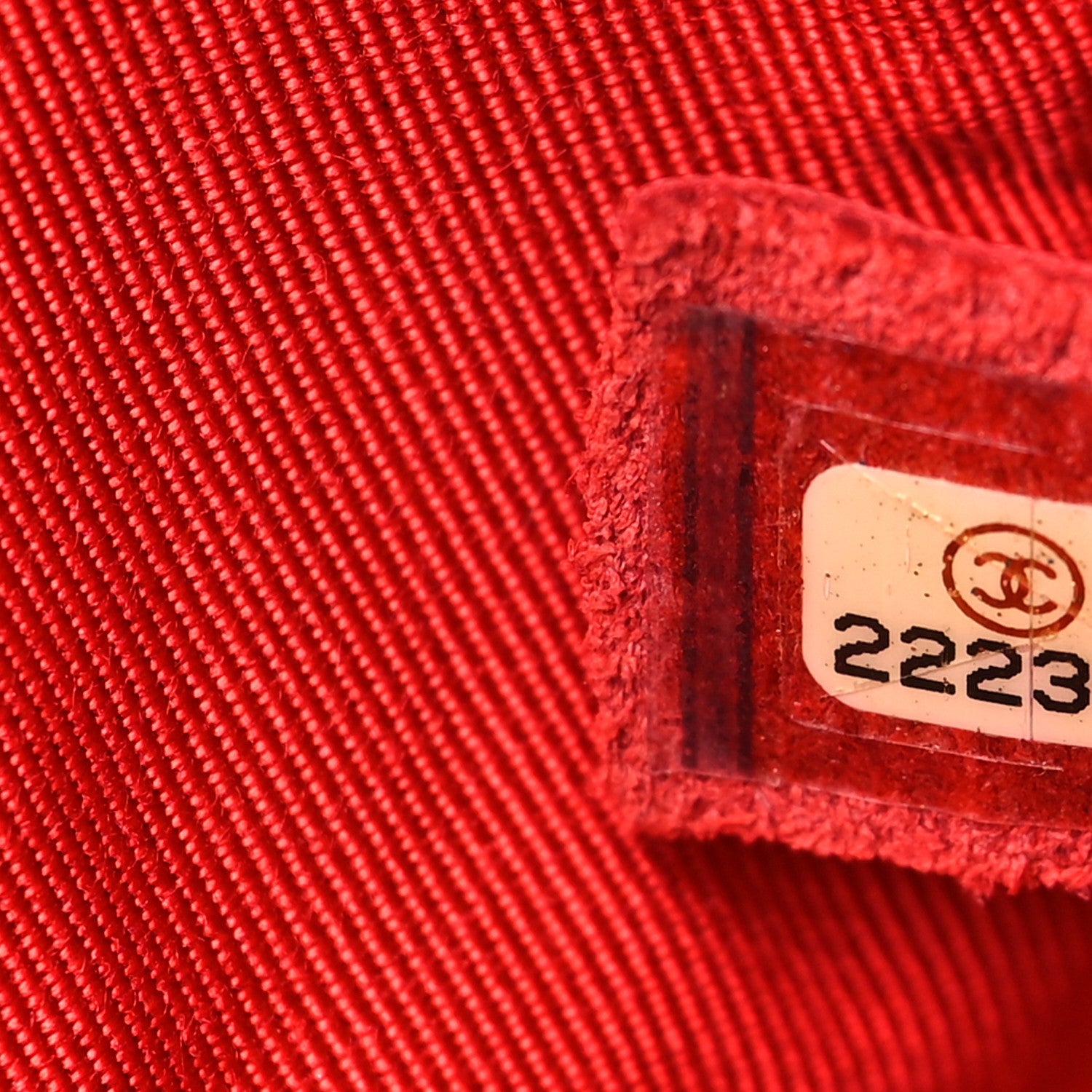 Calfskin Small Tramezzo Flap Red
