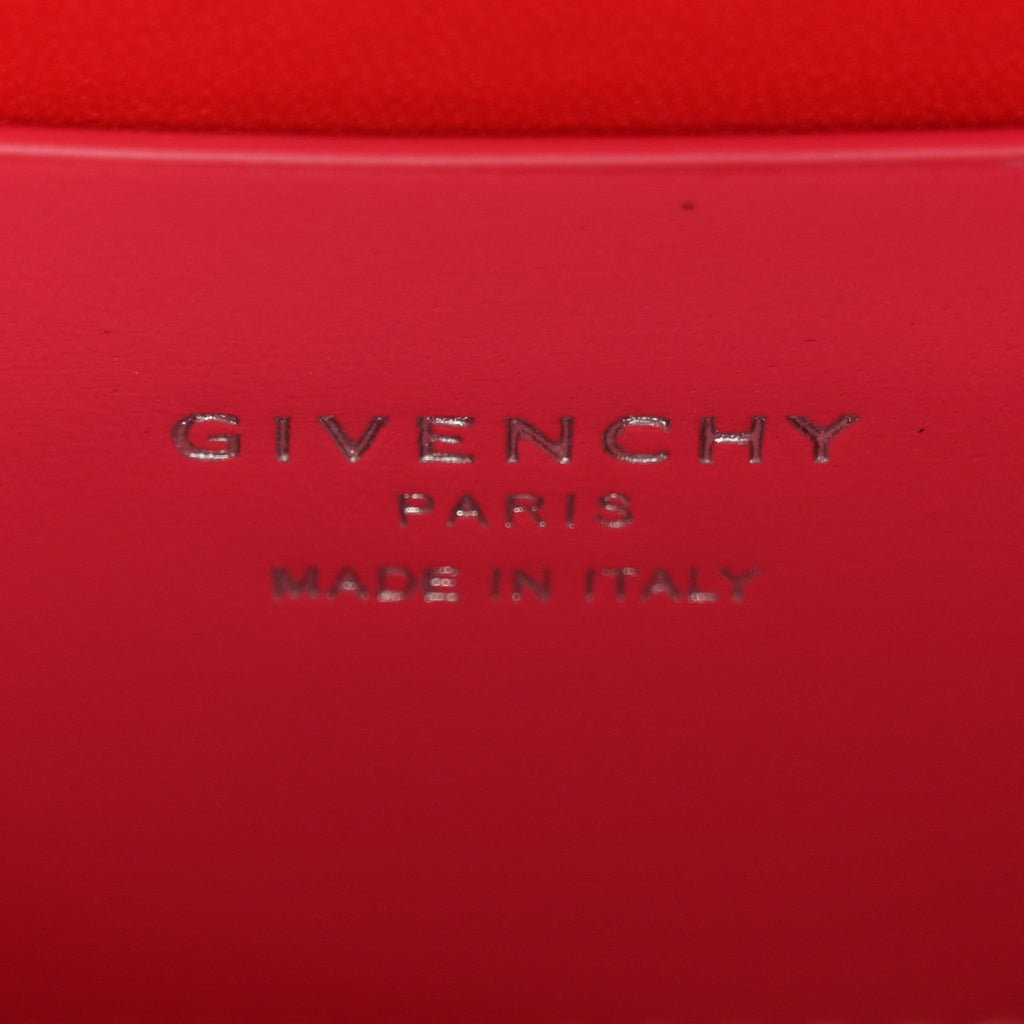 Box Calfskin Antigona Vanity Bag With Chain Neon Pink