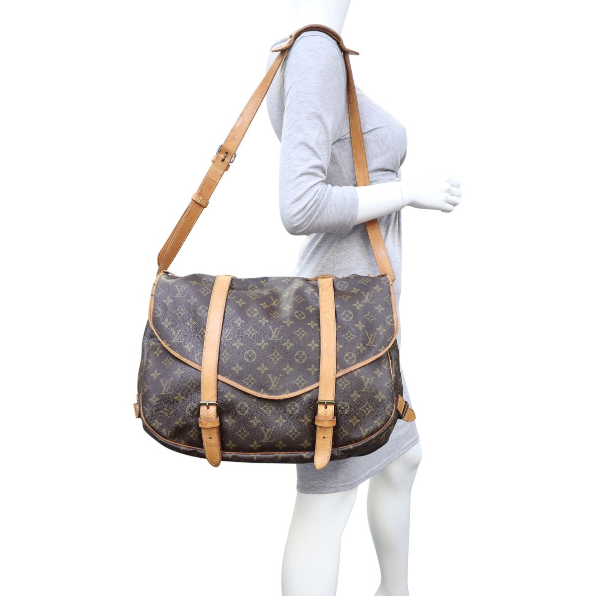 Louis Vuitton Saumur 43 Monogram