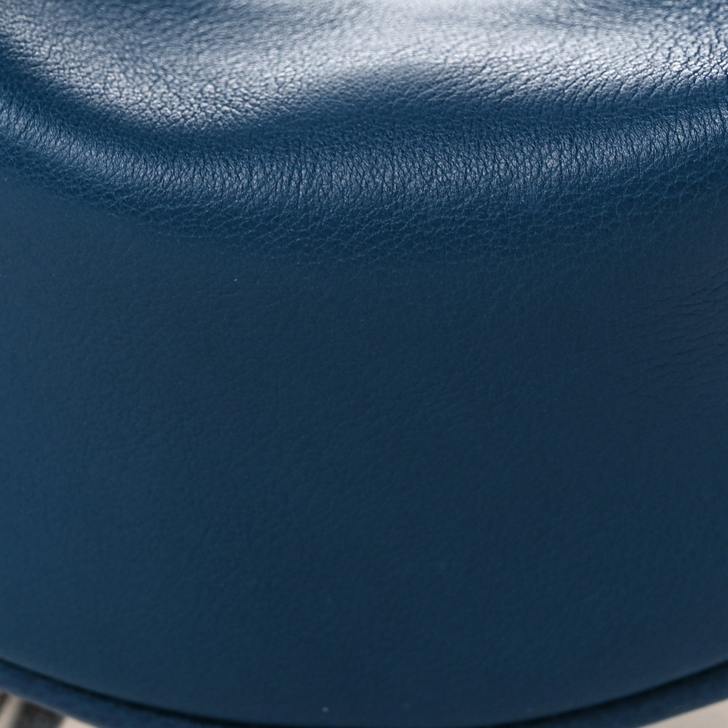 Vitello Grace Matte Nano Fendigraphy Hobo Charm Mirto