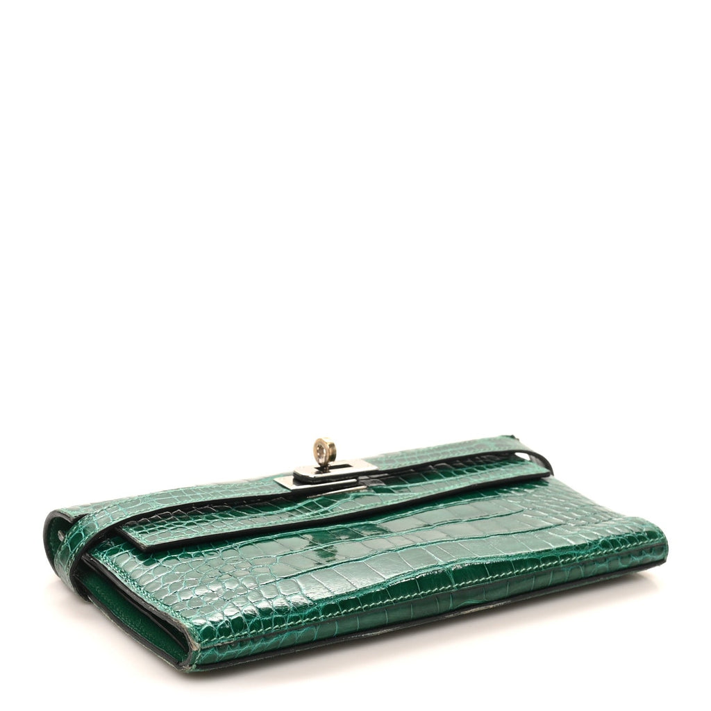 Shiny Alligator Kelly Tri-Fold Longue Wallet Vert Emeraude